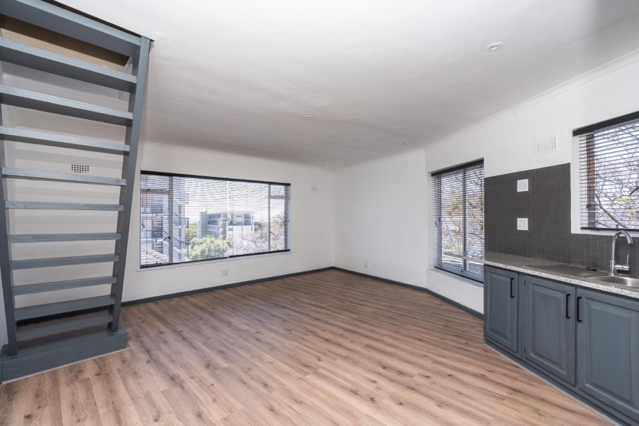 1 Bedroom Property for Sale in Green Point Western Cape